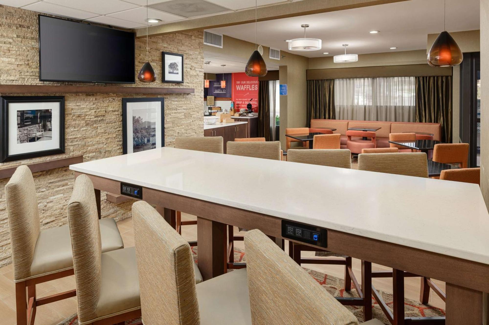 Hampton Inn Oak Ridge Knoxville מראה חיצוני תמונה