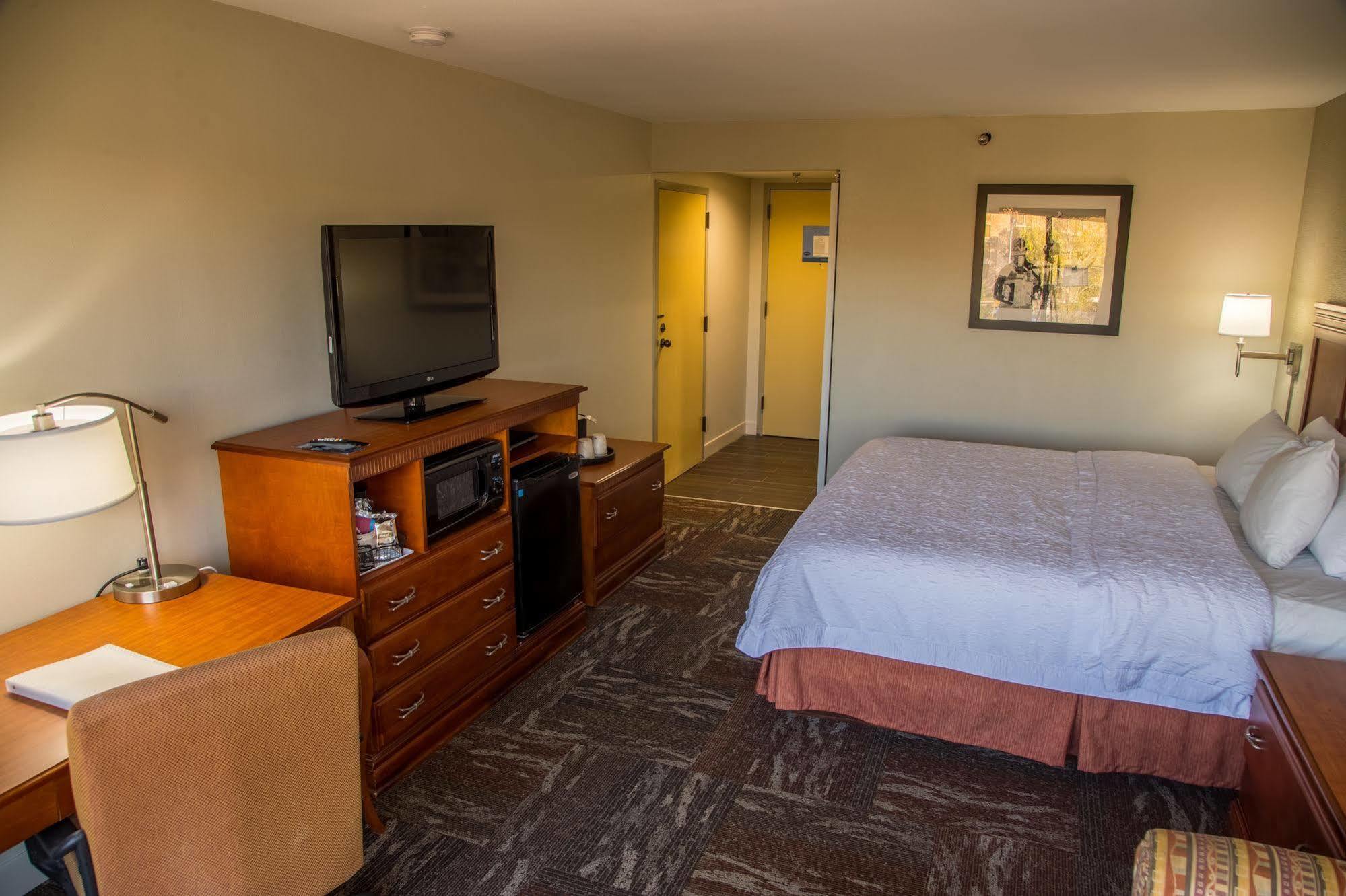 Hampton Inn Oak Ridge Knoxville מראה חיצוני תמונה
